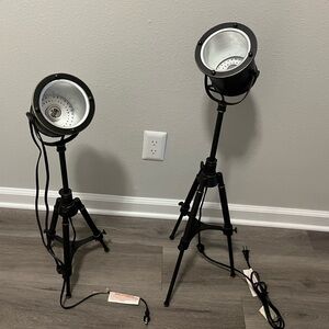 Photographers Tripod Metal Floor Lamps set 2 lot